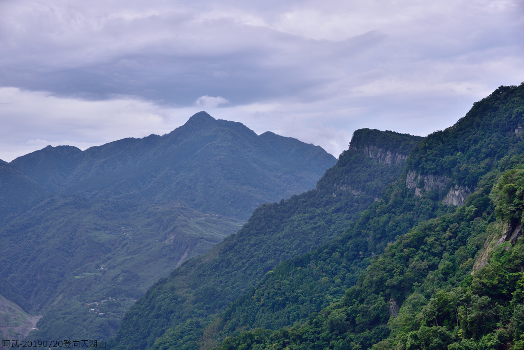DSC_0691_4794.JPG - 20190720登向天湖山